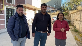 Burdur’da iki komşu evde yakaladıkları hırsızı polisi beklerken ellerinden kaçırdı