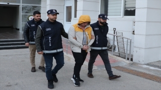 İnterpol’ün ”difüzyon mesajı” ile aradığı Rus şüpheli Mersin’de yakalandı