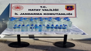 Hatay’da 1993 litre sahte içki ele geçirildi