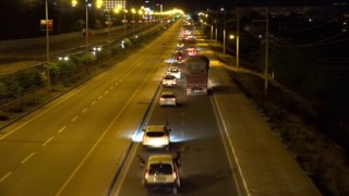 Diyarbakırda yüzlerce araç konvoyu İsrail zulmünü protesto etti