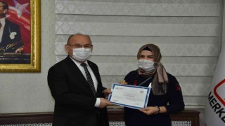 Manisa 112 Acil Çağrı Merkezi Psikolojik İlk Yardım Projesi sertifikaları verildi