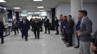 AK Parti, MYKda alınan karar sonrası belediye ziyaretlerine başladı