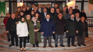 AK Parti Yalova İl Başkanı Bağatar, Çerkes Birliği Derneği yönetimine projeleri anlattı