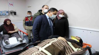 Amasyada devrilen minibüsteki 19 tarım işçisi tedavi altında