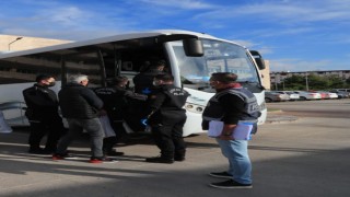 Antalyada çeşitli suçlardan aranan 62 şahıs yakalandı