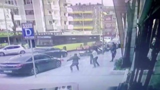 Avcılarda 5 yaşındaki çocuk dehşeti yaşadı: Babasını gözünün önünde vurdular