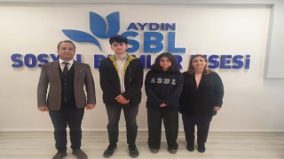 Aydın Sosyal Bilimler Lisesi öğrencilerinden çifte başarı