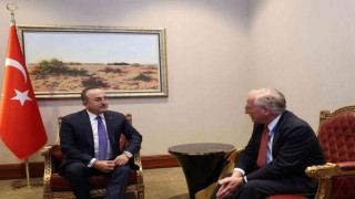 Bakan Çavuşoğlundan Dohada yoğun diplomasi trafiği