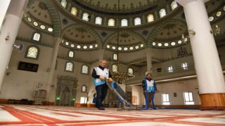Balıkesir Büyükşehir, ibadethaneleri Ramazan Ayına hazırlıyor