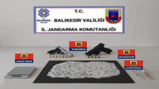 Balıkesirde uyuşturucu operasyonu 5 gözaltı