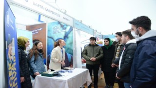 Bartın Üniversitesi Batı Karadenizin en büyük Kariyer Fuarına katıldı