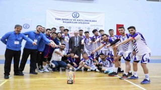 Bartın Üniversitesi Erkek Voleybol Takımı 1. Lig şampiyonu oldu