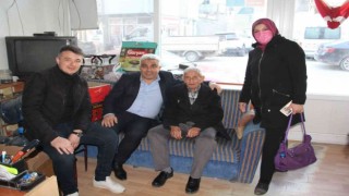 Başkan Çalışkandan yaşlılara anlamlı ziyaret