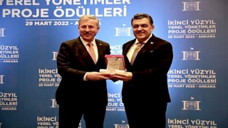 Başkan Demire ödül