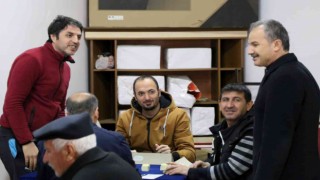 Başkan Kılınçtan, Karapınar Mahallesi esnafına ziyaret