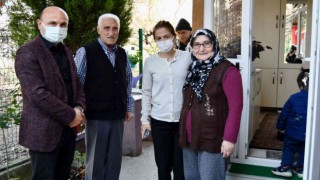 Başkan Oral: Yaşlılarımız, dün ile bugün arasında köprüdür