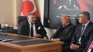 Başkan Sadıkoğlu: “Akaryakıt zamları esnafın belini büküyor”