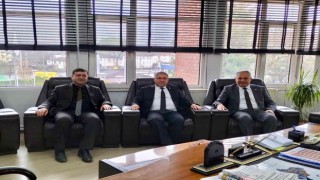 Belediye Başkanı Mustafa Yaman, Serhat Bozkurtu konuk etti