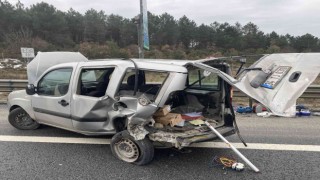 Beykozda arıza nedeniyle yol kenarına çekilen otomobile arkadan çarptı: 1 yaralı