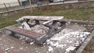 Bingölde park alanlarına zarar veriliyor