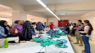 Bingölde tekstil çalışanlarına KADES tanıtıldı
