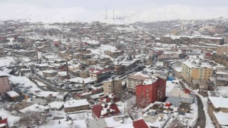 Bitliste 294 köy yolu ulaşıma kapandı