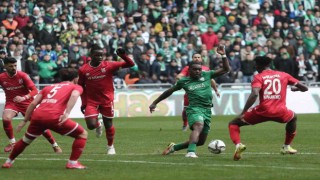 Bursasporda Joao Pedro ve Bifouma göze girdi