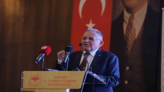 Büyükkılıç, İç Anadolu Bölgesi Bilgilendirme ve İstişare Toplantısında tarım desteklerini anlattı