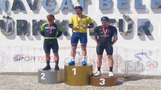Büyükşehir, Grand Prix yarışlarında ikinci oldu