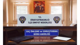 Çaldıkları dizüstü bilgisayarlar ile yakalandılar