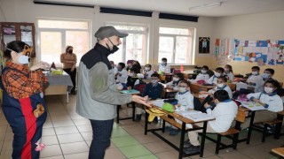 “Çat Kapı Tiyatrosu” ile orman sevgisi aşılanıyor