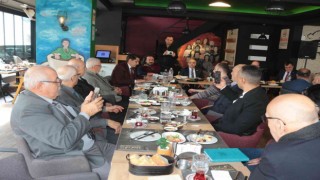 CHPliler şehit aileleri ve gazilerle buluştu