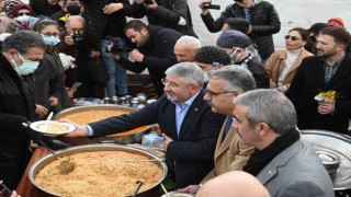 Çorumdaki Çiğdem Aşı ve Çocuk Oyunları Şenliğinde renkli görüntüler