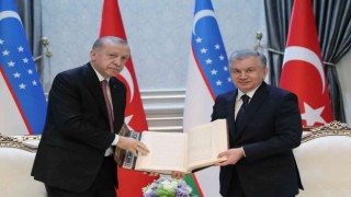 Cumhurbaşkanı Erdoğan ile Özbekistan Cumhurbaşkanı Mirziyoyev heyetler arası görüşme gerçekleştirdi