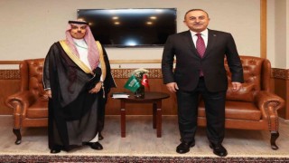 Dışişleri Bakanı Çavuşoğlu, Suudi Arabistan Dışişleri Bakanı Farhan ile görüştü