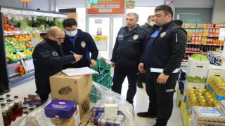 Diyarbakırda şeker stokçuluğu yapan marketlere baskın