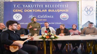 Doktor başkan genç doktor adaylarıyla kahvaltıda buluştu