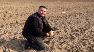 Dolandırıcılara traktör parasını kaptırdı