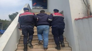 Dolandırıcılıktan aranıyordu Düzcede yakalandı