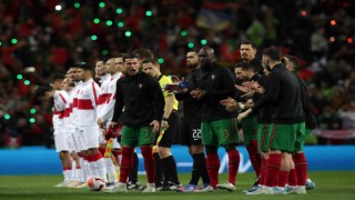 Dünya Kupası Play-Off Yarı Finali: Portekiz: 2 - Türkiye: 0 (İlk yarı)