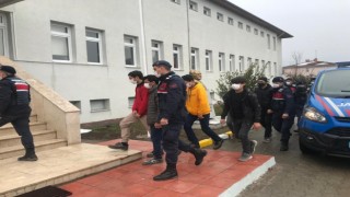 Düzcede kaçak çalışan 7 yabancı uyruklu işçi yakalandı