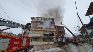 Erbaada korkutan yangın