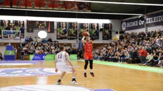 FIBA Europe Cup: ZZ Leiden: 71 - Bahçeşehir Koleji: 77