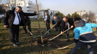 Fidanlar toprakla buluştu
