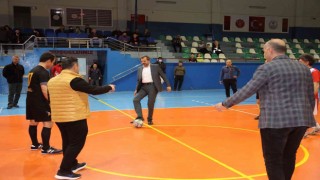 Gürsuda futsal turnuvası heyecanla başladı