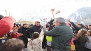 Hakkaride nevruz coşku ile kutlandı