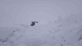 Hakkaride tüm köy ve mezra yoları ulaşıma açıldı
