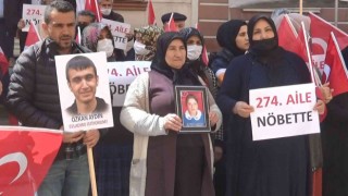 HDP önündeki evlat nöbetine bir aile daha katılarak sayı 274e yükseldi