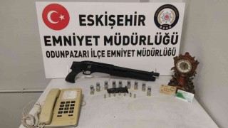 Hırsızlık şüphelisi 3 kişi tutuklandı