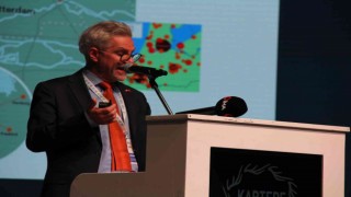 Hollanda Kraliyeti İstanbul Başkonsolosu Uıjterlınde: Deniz seviyesinin altındayız ve sellere karşı tehlike altındayız